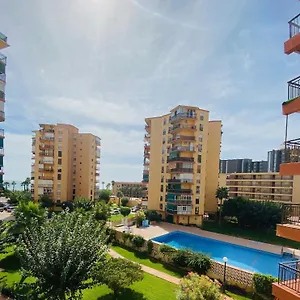 Apartamento Primera Línea De Playa En Tres Caballos, Playamar , Torremolinos España